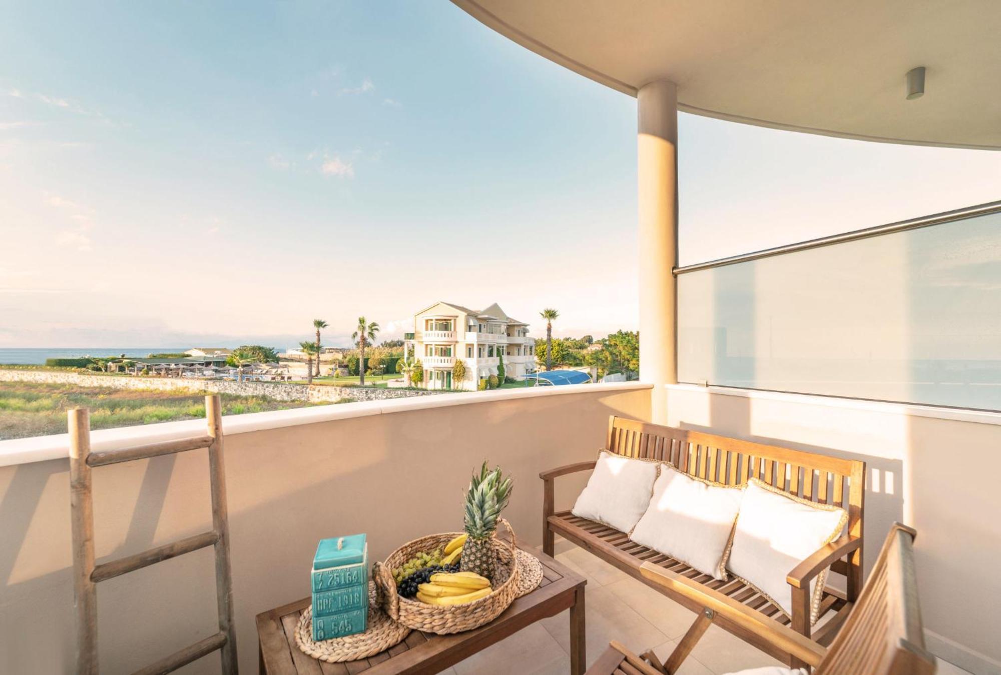 San Giovanni Beach Resort And Suites Агиос-Иоаннис Экстерьер фото