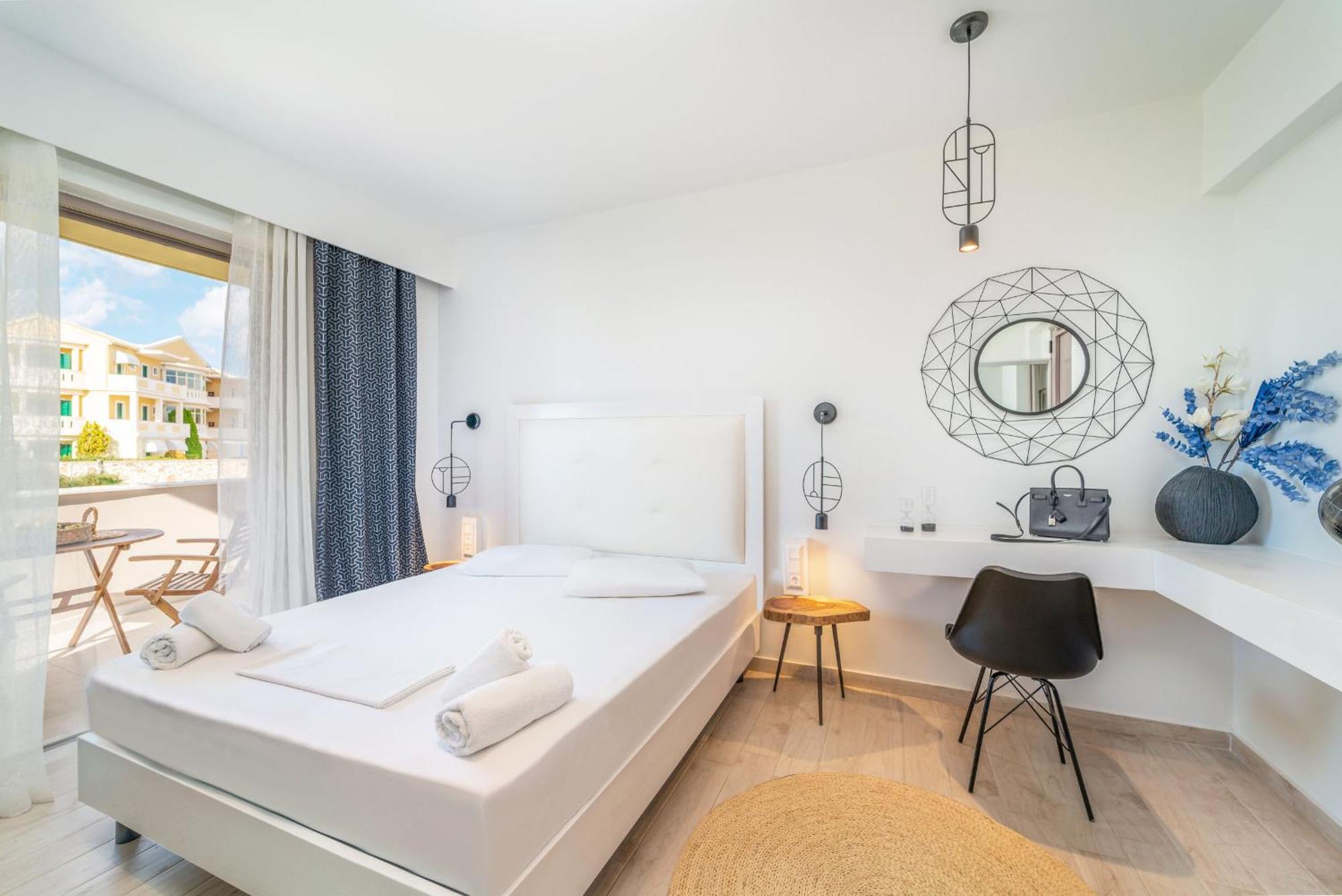 San Giovanni Beach Resort And Suites Агиос-Иоаннис Номер фото